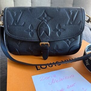 Louis Vuitton Diana bag